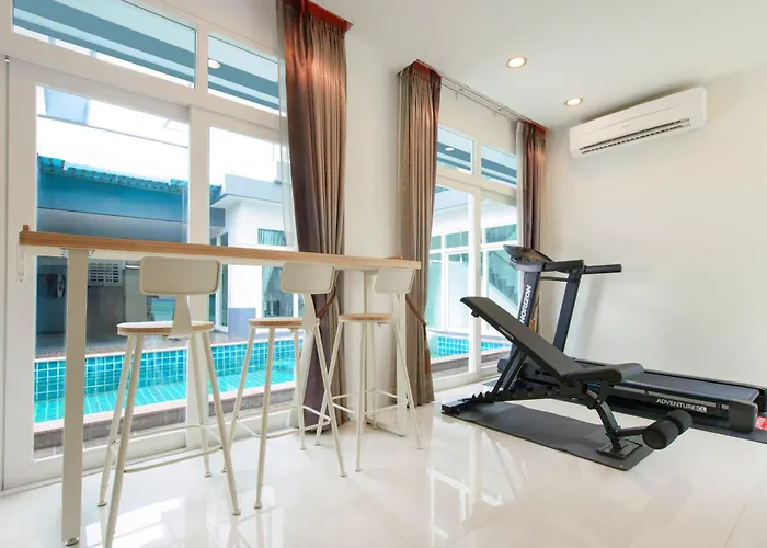 Villa Luxury Pure Modern Pool 5bed Ktv Gym Nr Bts&central *
