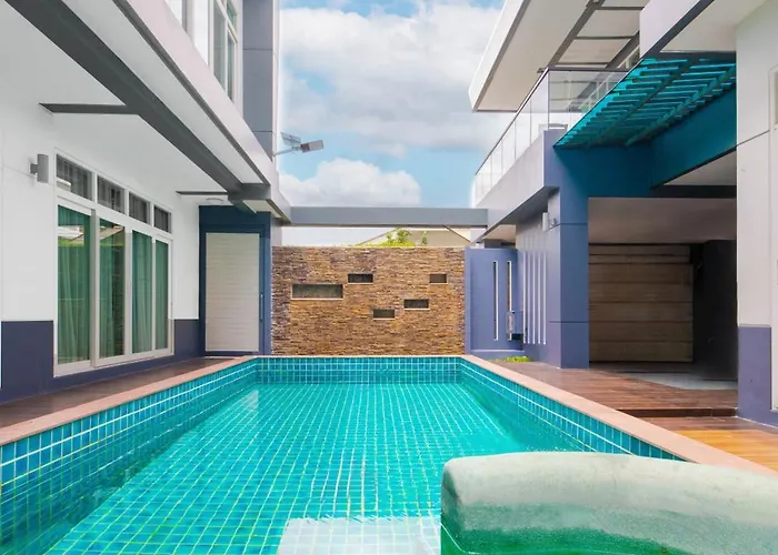 Villa Luxury Pure Modern Pool 5bed Ktv Gym Nr Bts&central Bangkok